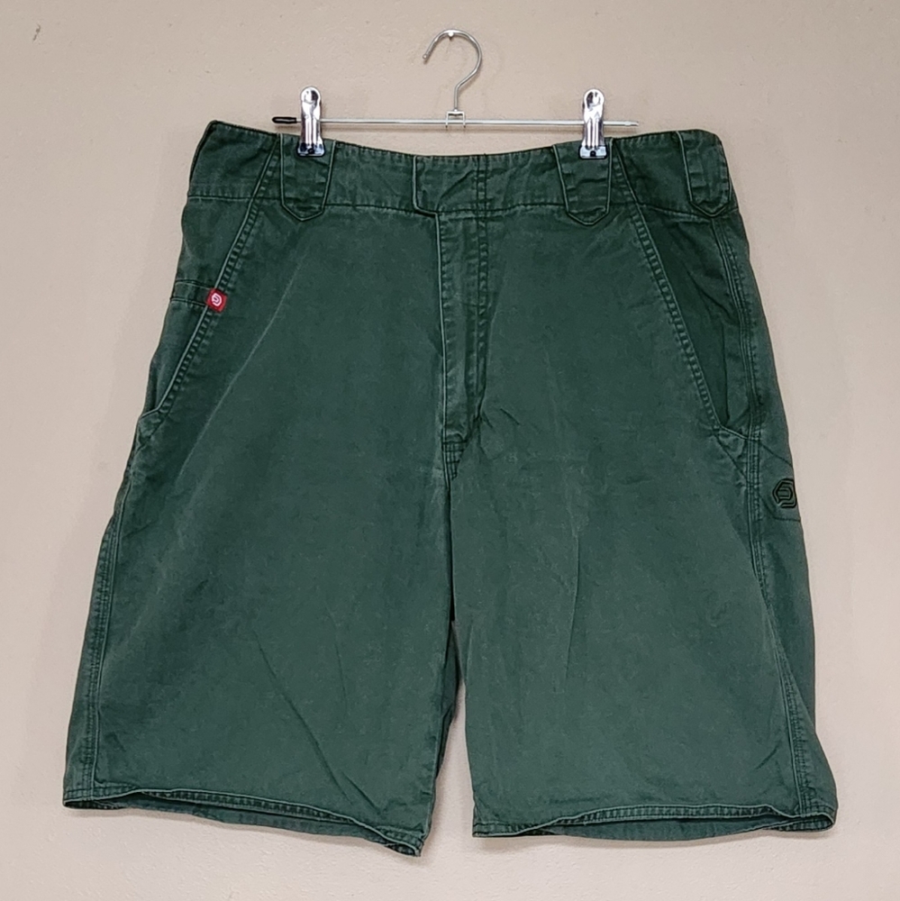 Ocean Pacific Mens Shorts, Sz 32, Olive Green, Side Pockets, and 2 Back Pockets